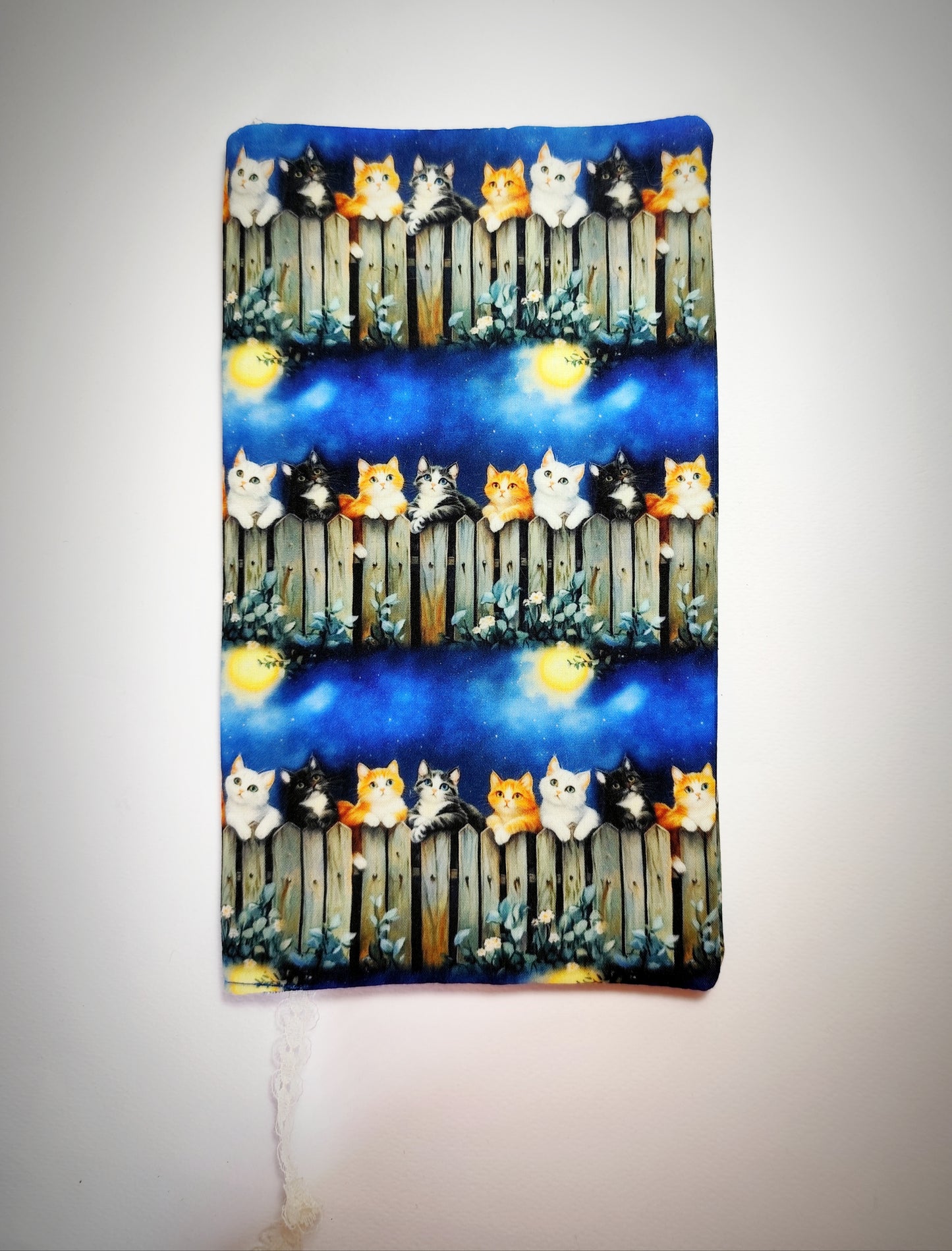 Подвързия " Котешка идилия"