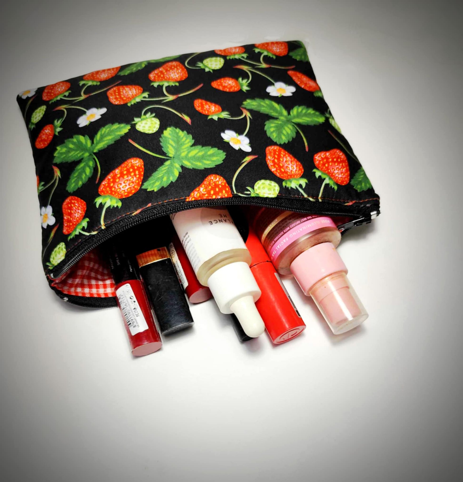 Козметичен несесер 