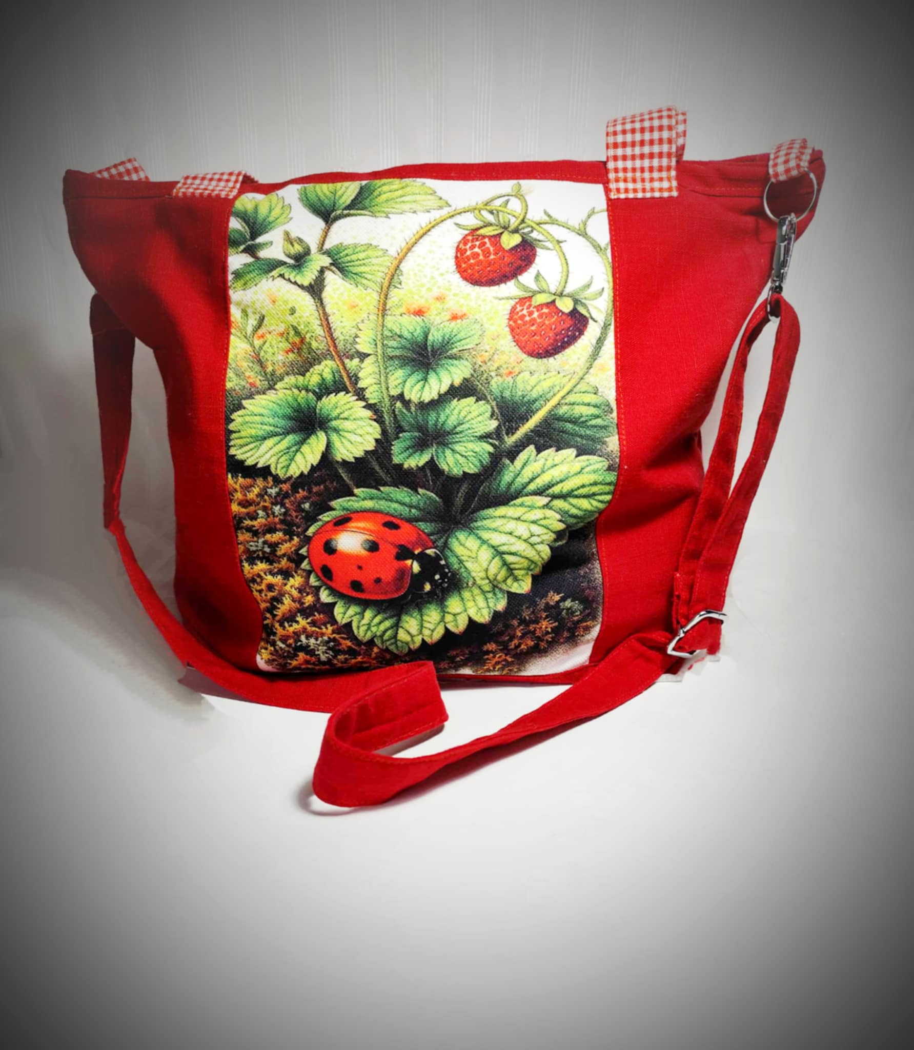 Дамска чанта 