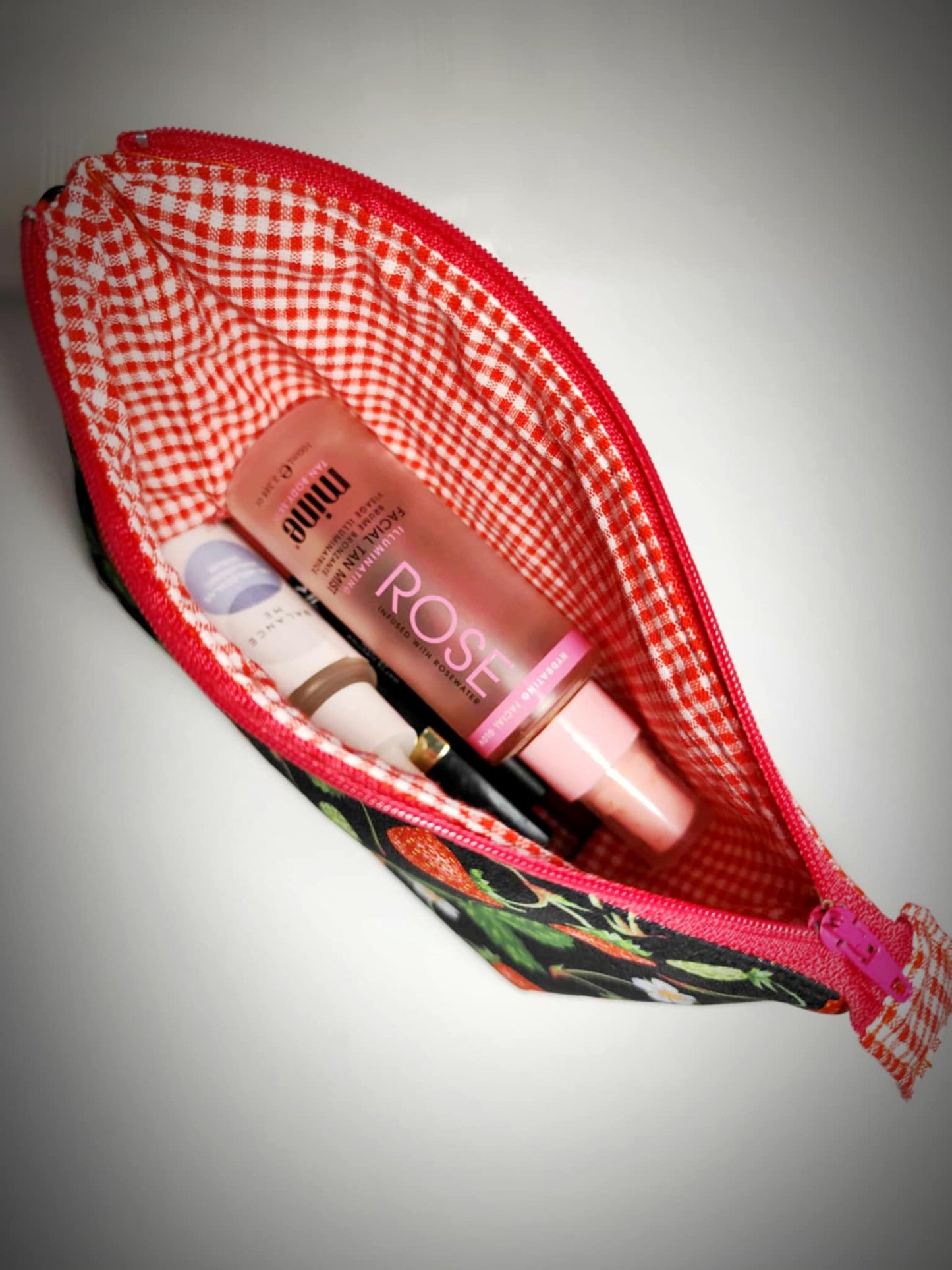 Козметичен несесер 