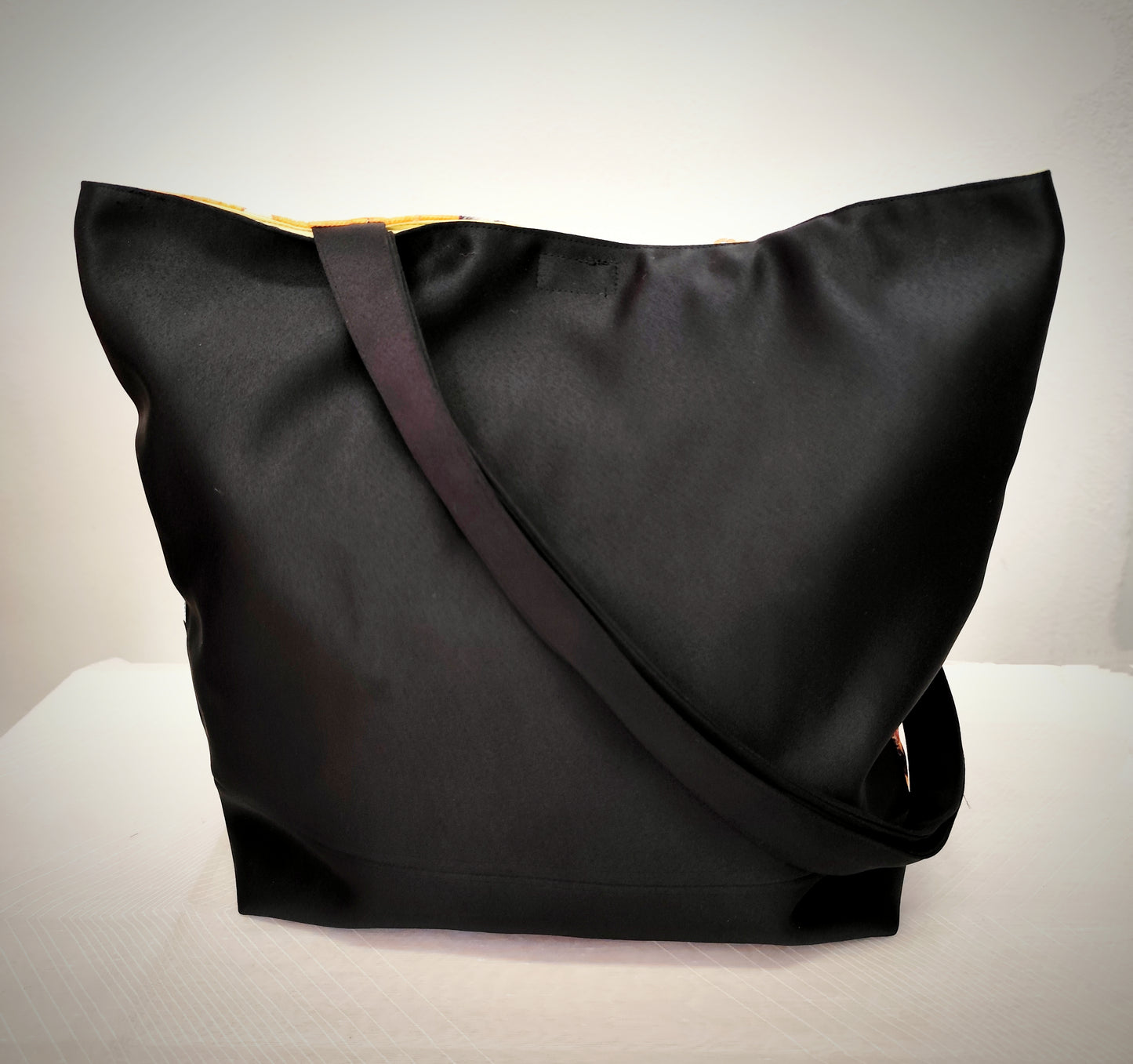 Шикозна чанта